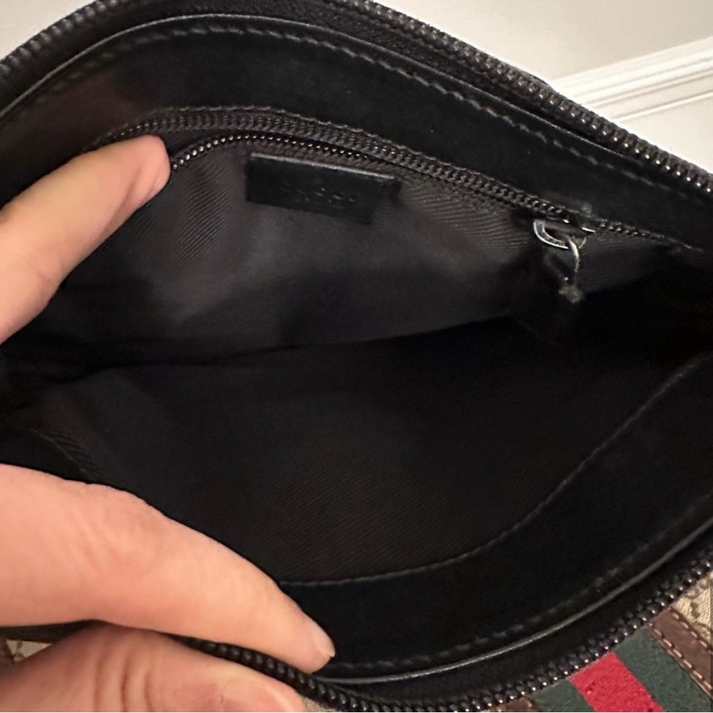 Gucci Black Crossbody Bag for Men - Picture 13 of 13